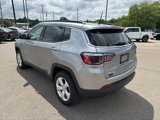 Used 2022 Jeep Compass Latitude image 4