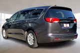 Used 2017 Chrysler Pacifica Touring image 2