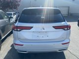 Used 2024 Mitsubishi Outlander AWD image 5