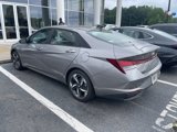Used 2023 Hyundai Elantra SEL w/ Convenience Package image 4