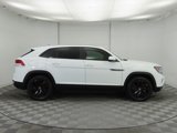 Used 2022 Volkswagen Atlas Cross Sport SE image 4