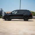 Certified 2022 Volkswagen Tiguan SE R-Line image 3