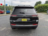 Used 2022 Jeep Grand Cherokee Limited w/ Luxury Tech Group II image 5