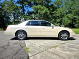 Used 2009 Cadillac DTS image 2