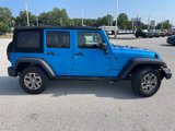 Used 2016 Jeep Wrangler Unlimited Rubicon w/ Connectivity Group image 4