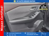 Used 2023 Nissan Rogue SV image 5