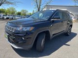 Used 2022 Jeep Compass Limited image 3
