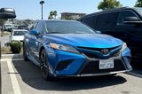 Used 2020 Toyota Camry XSE image 2