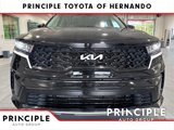 Used 2023 Kia Sorento S w/ Panoramic Sunroof Package image 3