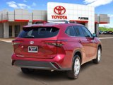 Used 2021 Toyota Highlander LE image 4
