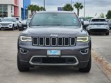 Used 2017 Jeep Grand Cherokee Limited w/ Luxury Group II image 2