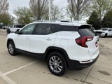Used 2024 GMC Terrain SLT image 5