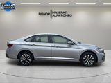 Used 2022 Volkswagen Jetta S image 2