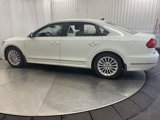 Used 2017 Volkswagen Passat 1.8T SE image 2