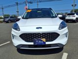 Used 2022 Ford Escape SEL w/ Technology Package image 2