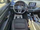 Used 2023 Nissan Altima 2.5 SV image 3