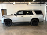 Used 2019 Cadillac Escalade Luxury image 2