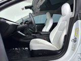 Used 2021 Tesla Model 3 Standard Range Plus image 5