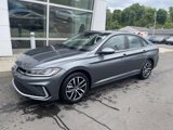 New 2025 Volkswagen Jetta SE image 3