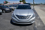 Used 2011 Hyundai Sonata SE image 2