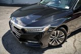 Used 2018 Honda Accord Touring image 2