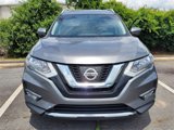 Used 2017 Nissan Rogue SV w/ SV Premium Package image 2