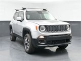 Used 2016 Jeep Renegade Latitude image 2