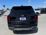 Used 2021 Kia Sorento EX image 3