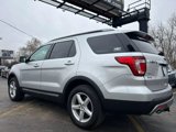 Used 2016 Ford Explorer XLT w/ Equipment Group 202A image 3