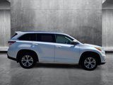 Used 2014 Toyota Highlander XLE image 4