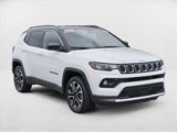 Used 2023 Jeep Compass Limited image 3