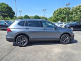 Used 2023 Volkswagen Tiguan SE image 3