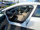 Used 2013 Honda Civic Hybrid Sedan image 4