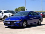 Used 2025 Hyundai Elantra SE image 3