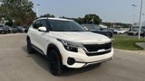 Used 2023 Kia Seltos Nightfall Edition image 2
