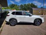 Used 2024 Nissan Rogue SV image 2