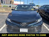 Used 2019 Toyota Camry LE image 2