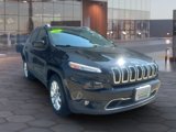 Used 2016 Jeep Cherokee Limited image 2