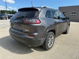 Used 2019 Jeep Cherokee Latitude Plus w/ Cold Weather Group image 4