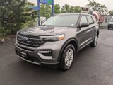 Used 2022 Ford Explorer XLT w/ Equipment Group 202A image 2