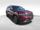 Used 2017 Jeep Grand Cherokee Limited image 2