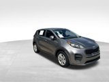 Used 2018 Kia Sportage LX image 2