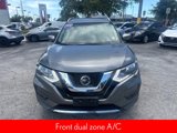 Certified 2019 Nissan Rogue SV image 3