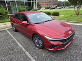 Used 2024 Hyundai Elantra SEL image 3