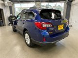 Used 2017 Subaru Outback 2.5i Premium image 3
