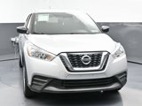 Used 2019 Nissan Kicks S image 4