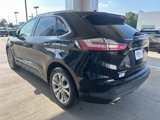 Used 2019 Ford Edge Titanium image 3