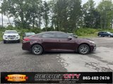 Used 2020 Kia Optima LX image 4