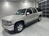 Used 2004 Chevrolet Suburban LT w/ Preferred Equipment Group image 2