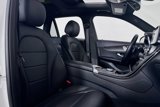 Used 2018 Mercedes-Benz GLC 300 4MATIC w/ Premium Package image 6